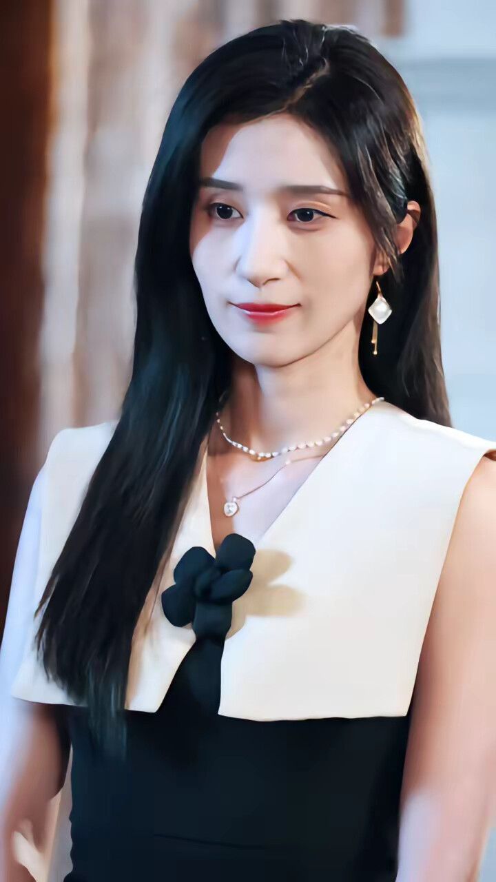 《诱他入世》剧照