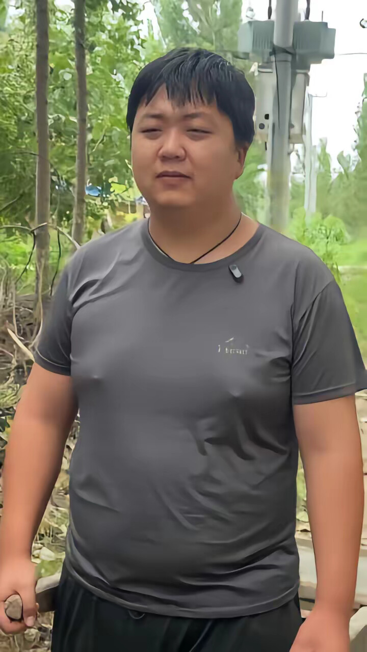 《崖边的迎春花第一部》剧照