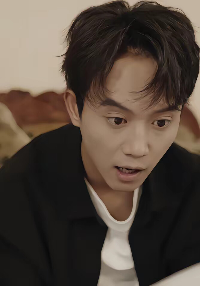 《重生36年前，这一世只为救我爸》剧照