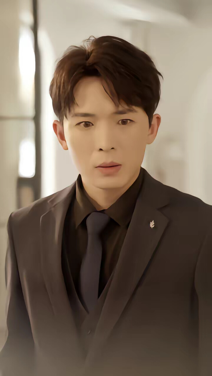 《假千金又作妖仙尊老祖她当场渡劫》剧照