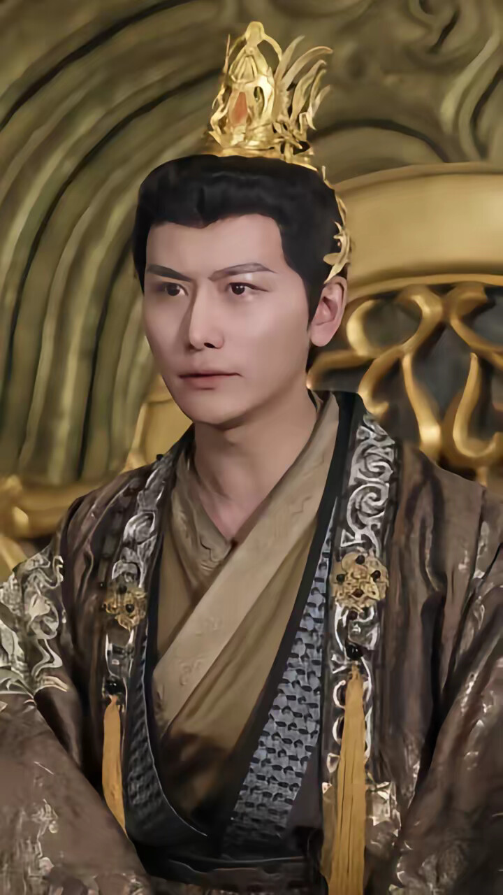 《回到古代君临天下》剧照