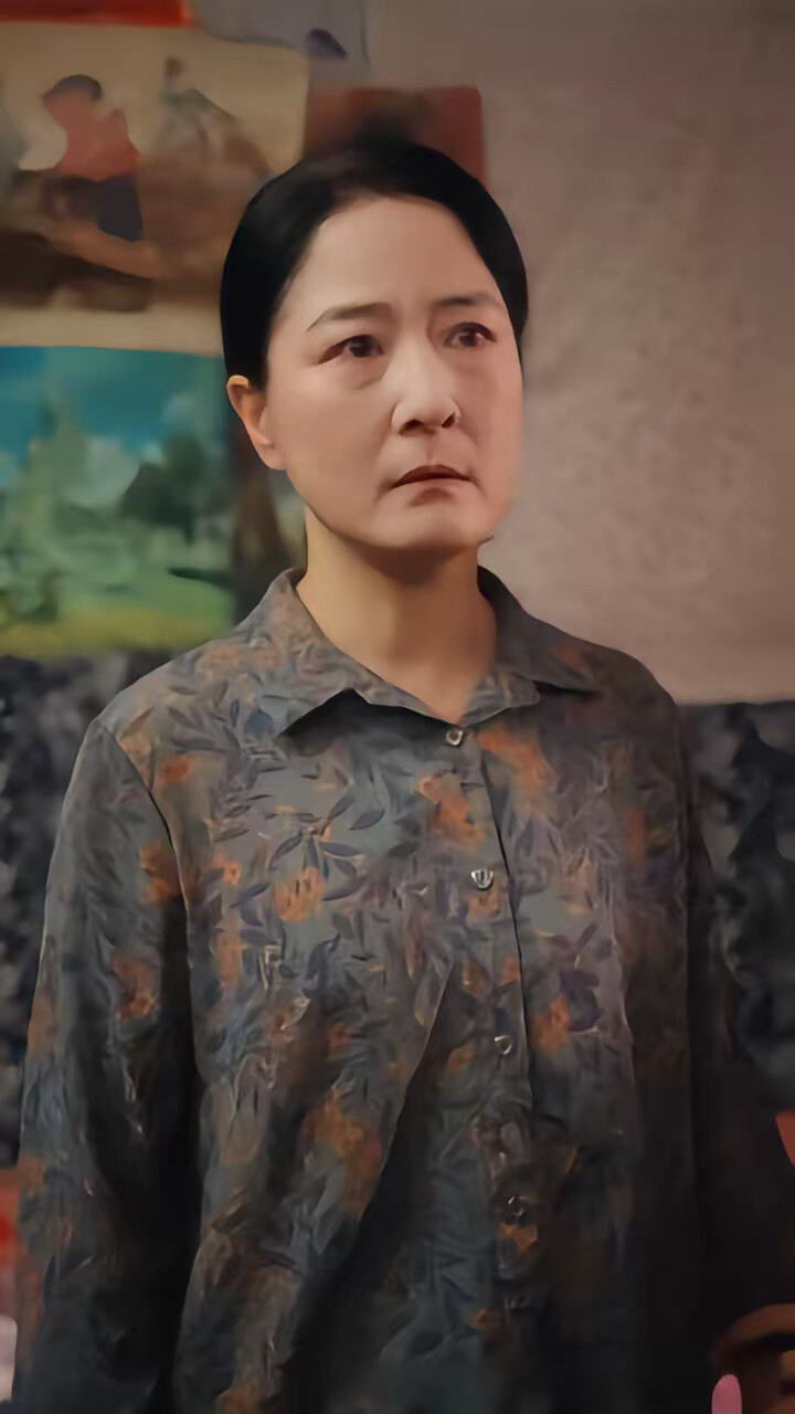 《五旬老太整顿家门》剧照