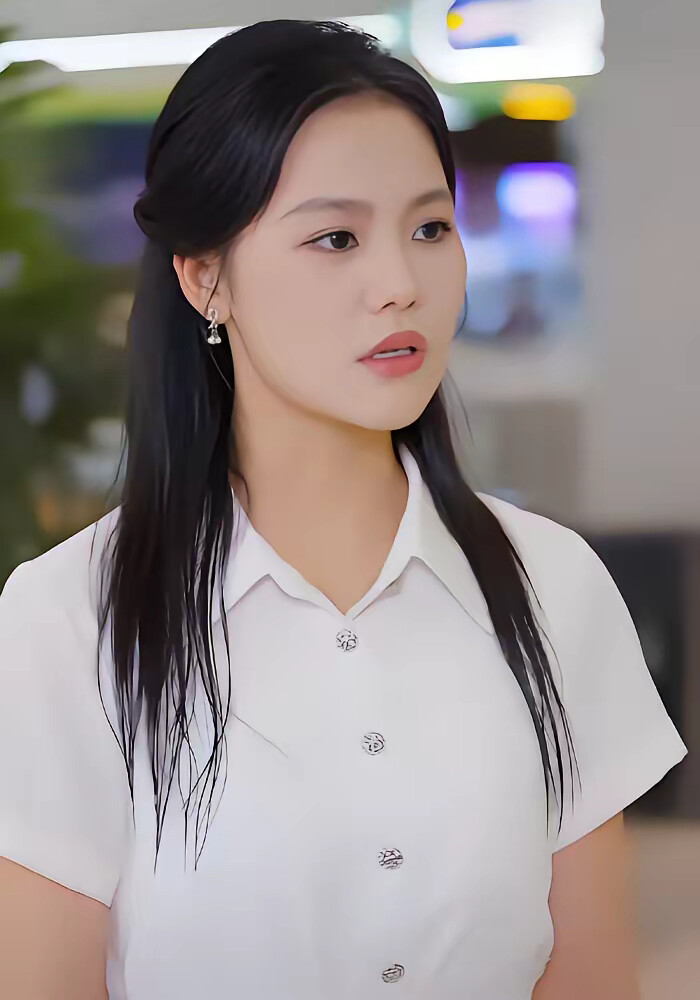 《当爱意冷却后，她悄然谢幕》剧照