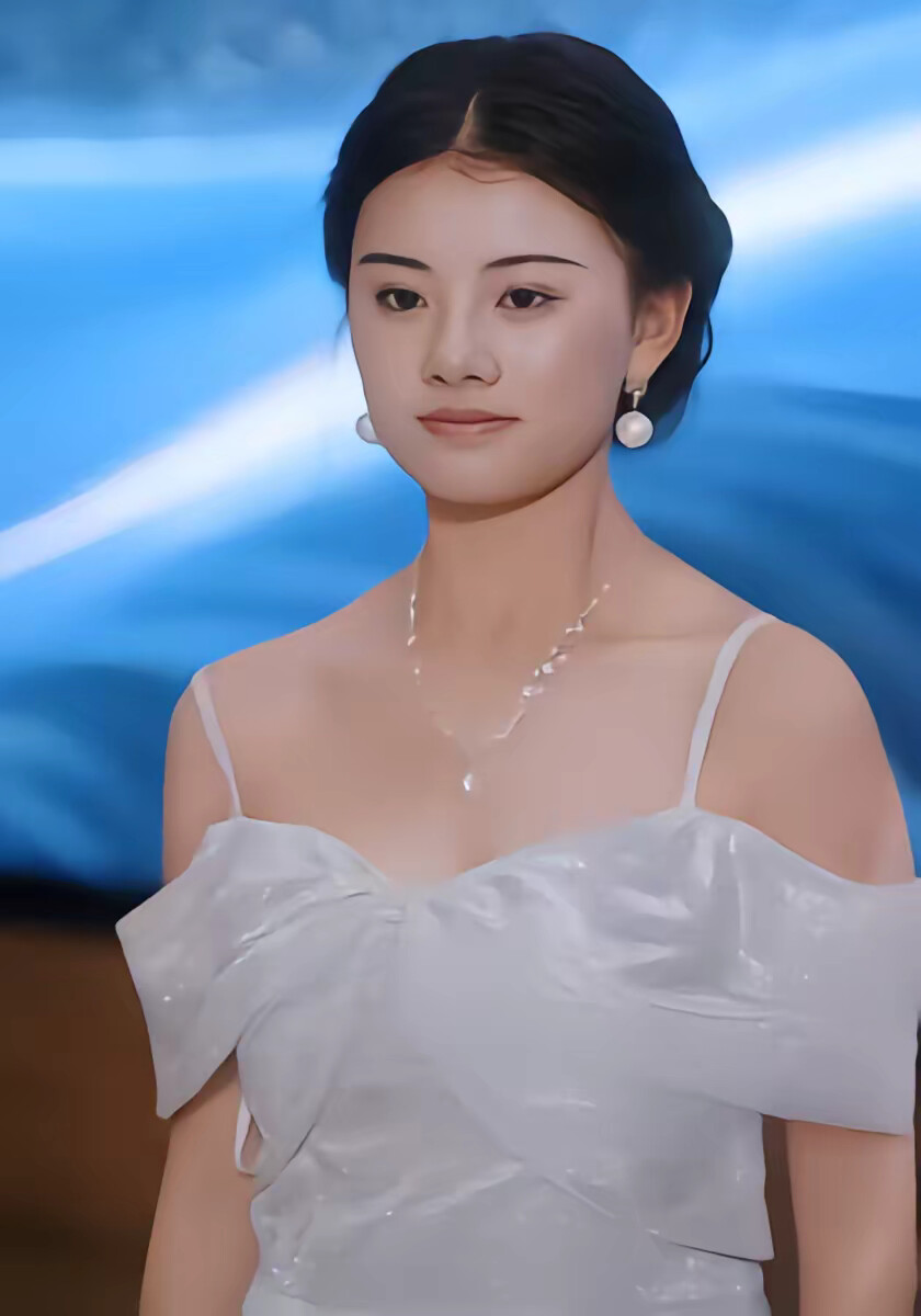 《跟闺蜜跑路后，傅总他破防了》剧照