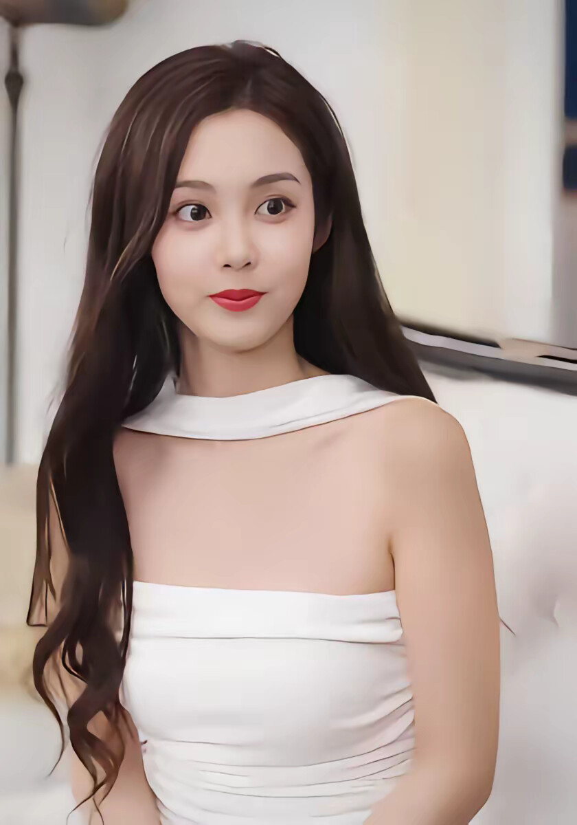 《闺蜜是反派，她全家把我宠上天》剧照