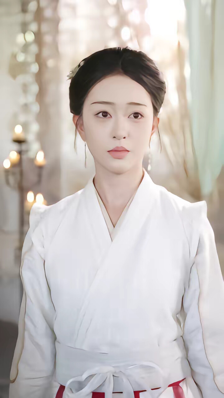 《带着超市回古代，农娘带崽致富忙》剧照