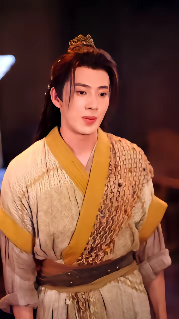 《开局被弃深山，我有空间吃香喝辣》剧照