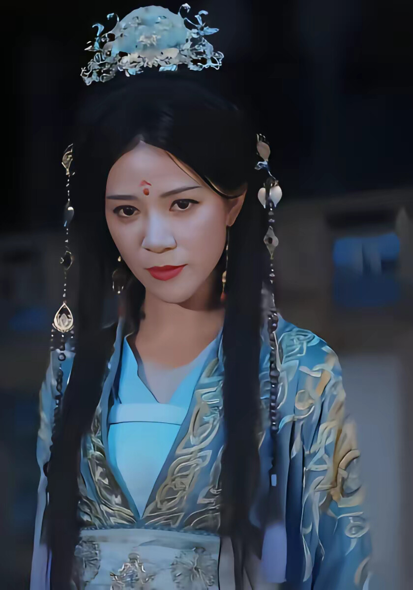 《墨染凤冠烬江山》剧照