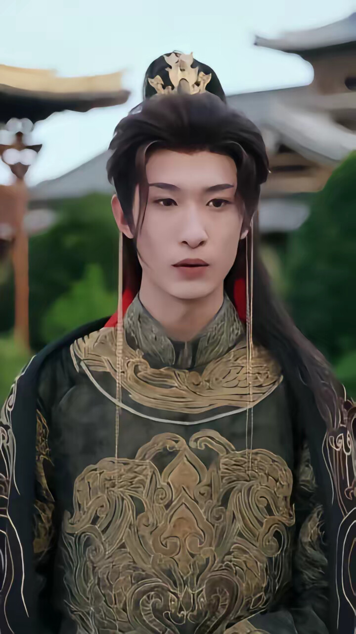 《墨染凤冠烬江山》剧照