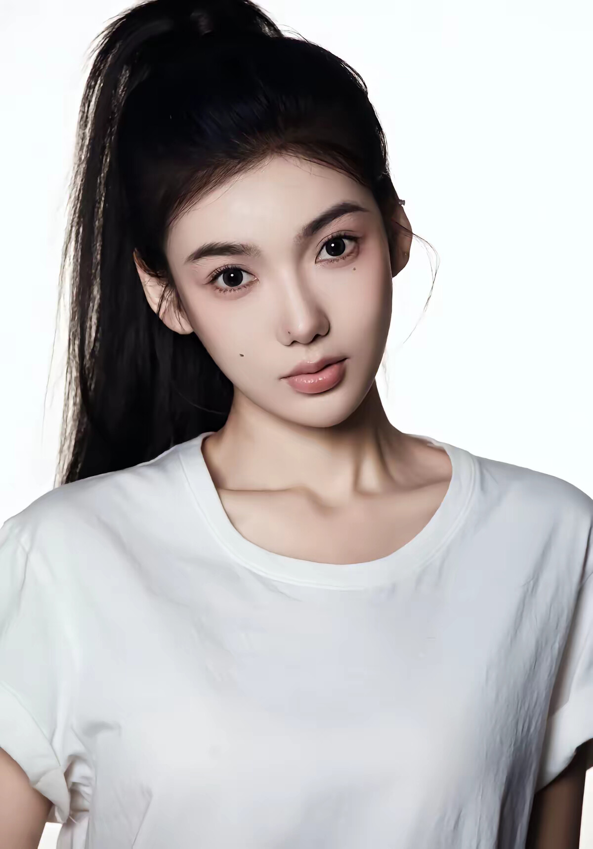 《向光而生的她》剧照