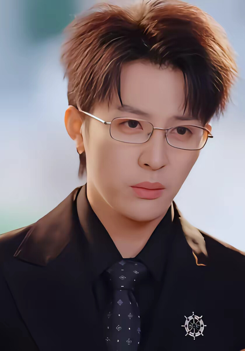 《救命!和闺蜜逃跑又翻车了》剧照