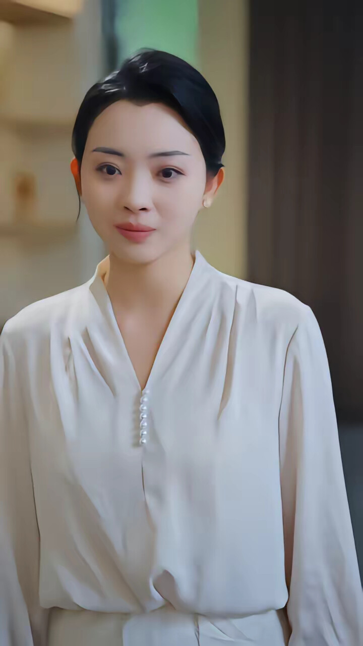 《隐忍六年归来仍是女王》剧照