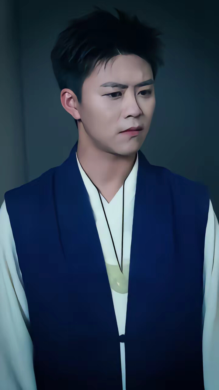 《明明能吃软饭我却偏要斩妖除魔》剧照