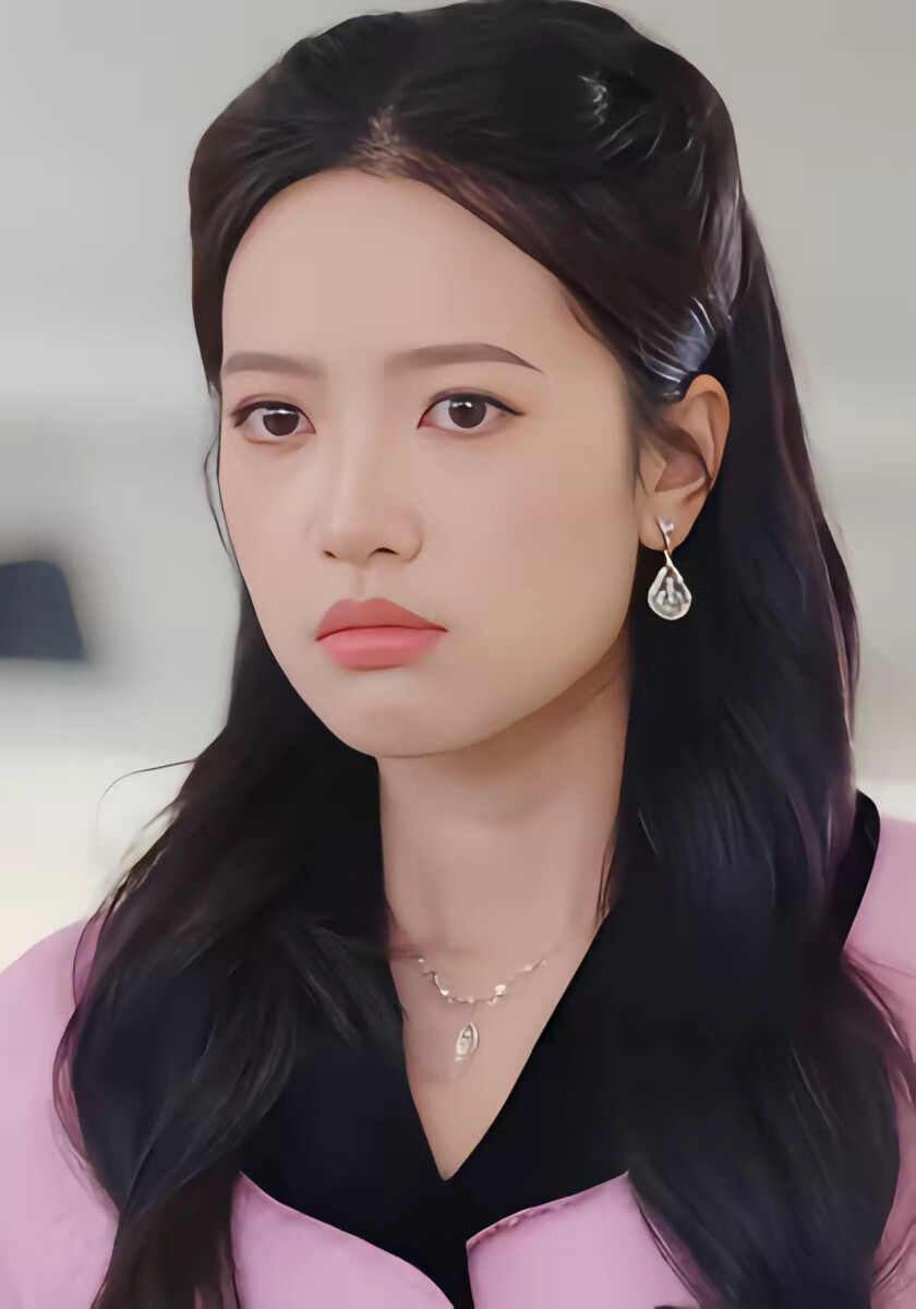 《救命!和闺蜜逃跑又翻车了》剧照