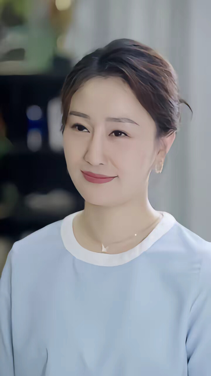 《芳华绽放》剧照