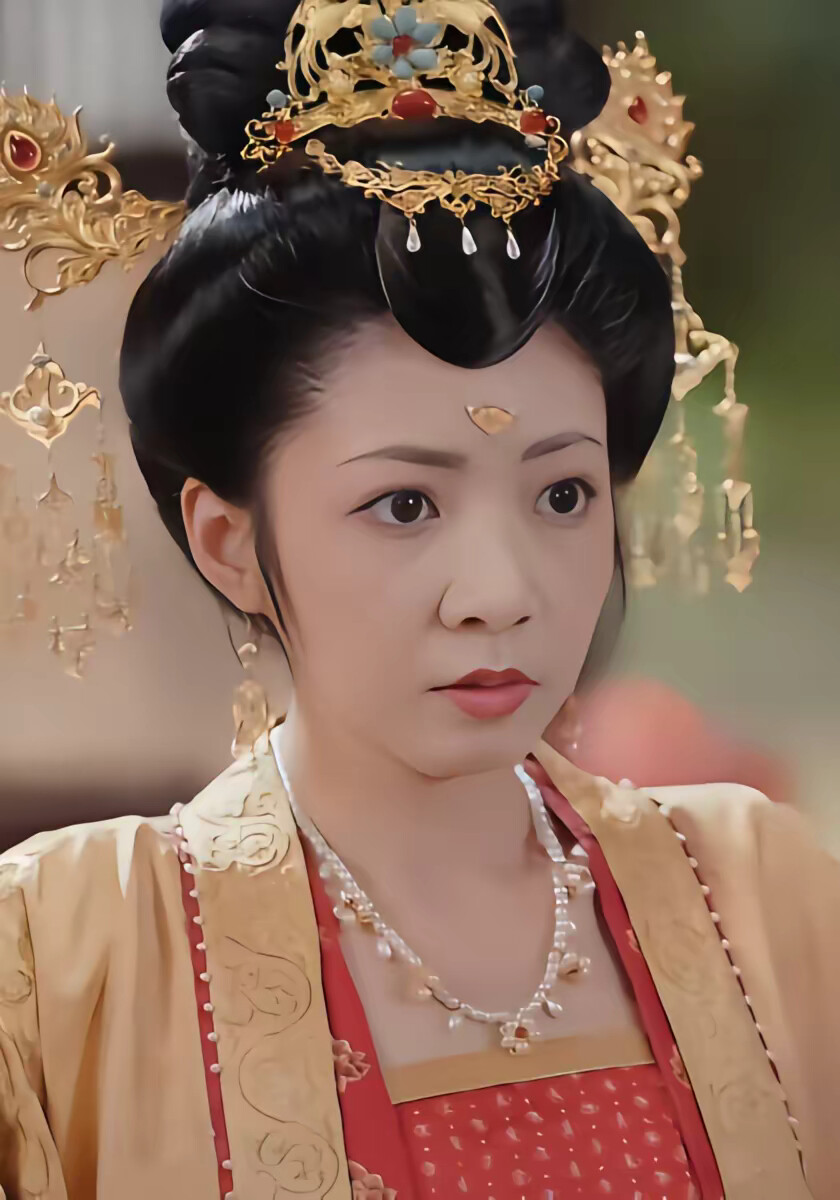 《穿到贵妃身上，皇上肠子悔青了》剧照