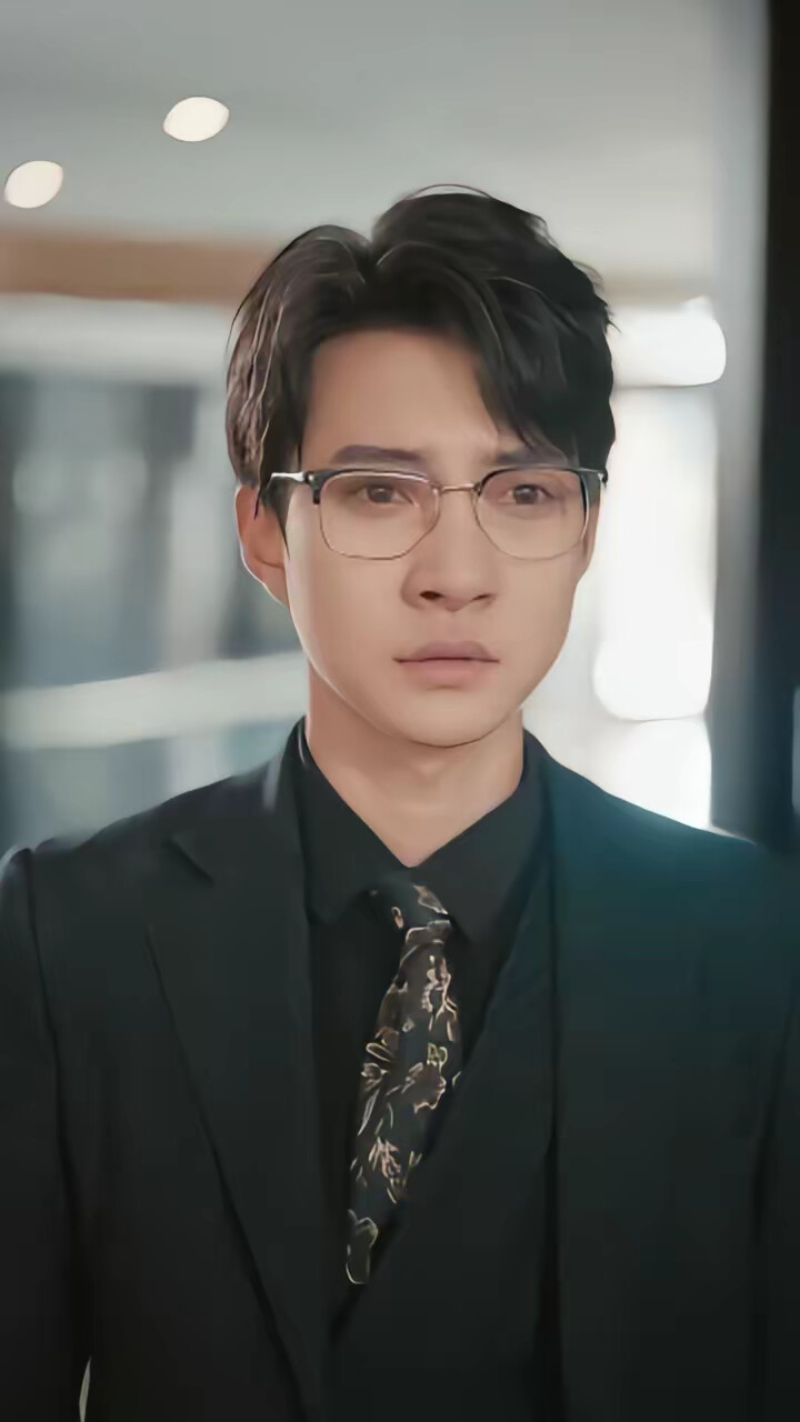 《许我向你看》剧照