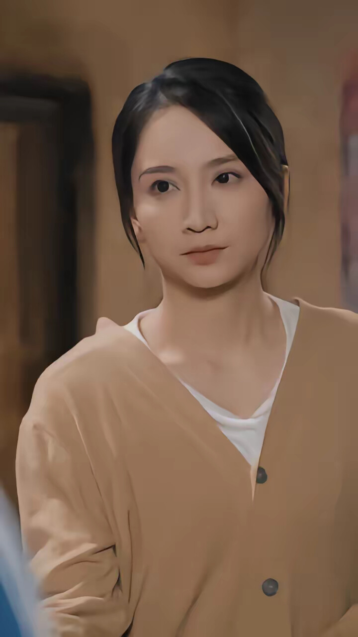 《女儿要认回首富亲爸》剧照