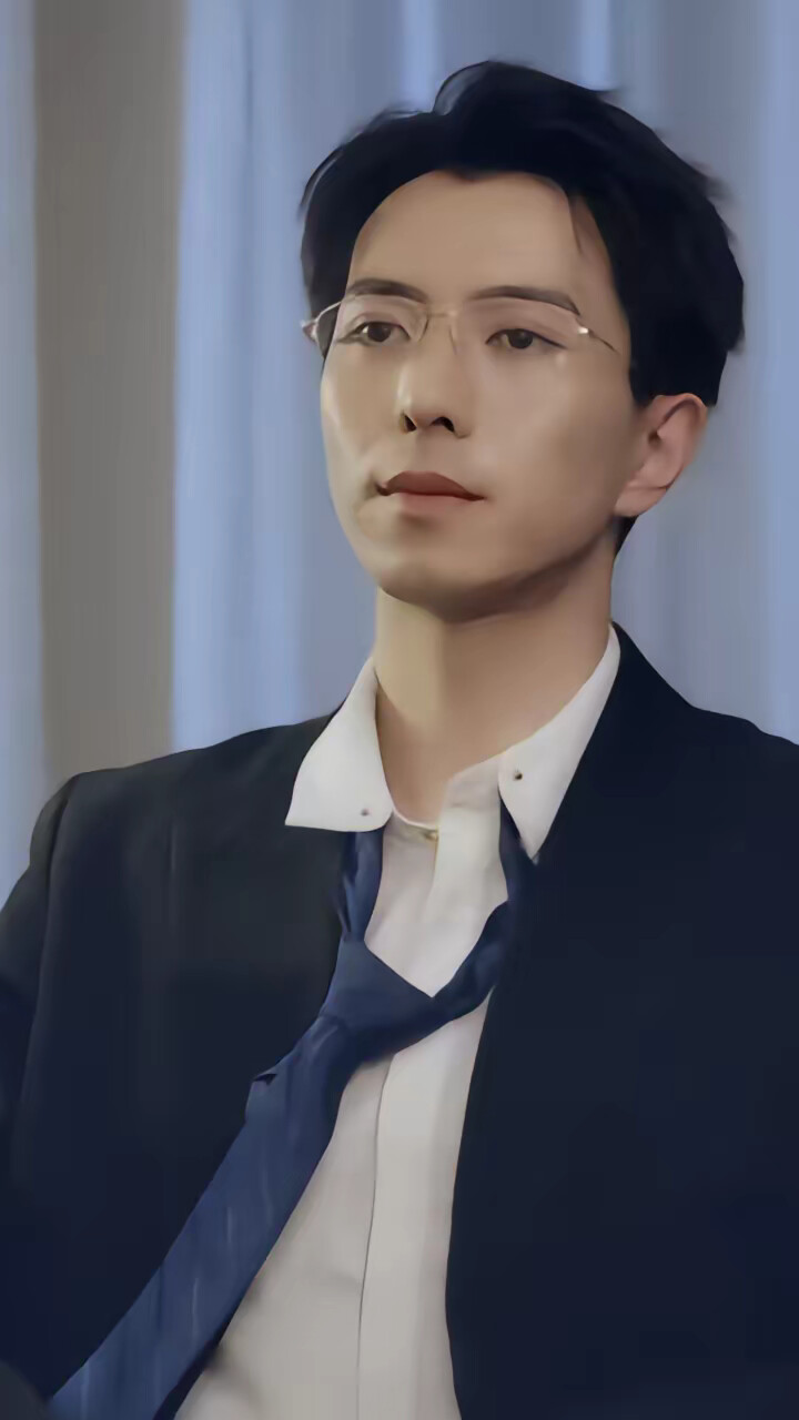 《残疾大佬爱上我》剧照