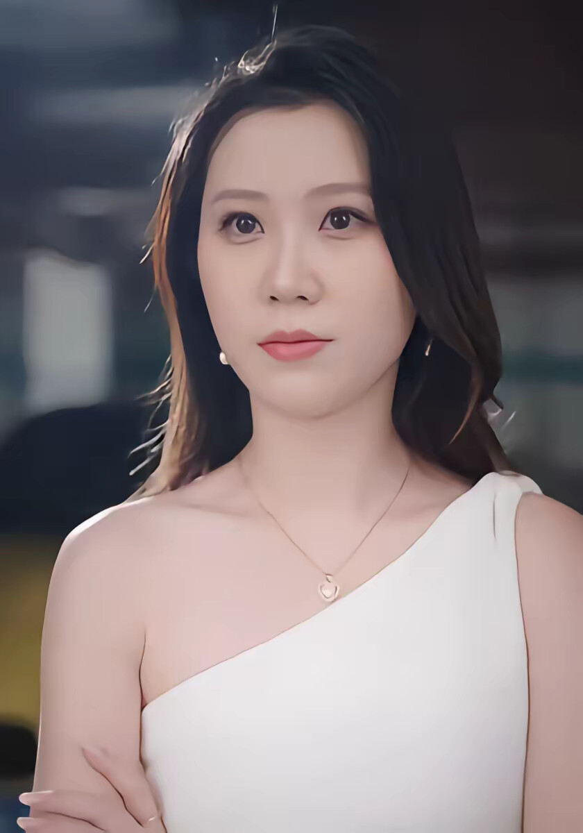 《开局直播毒鸡汤，差点笑死观众》剧照