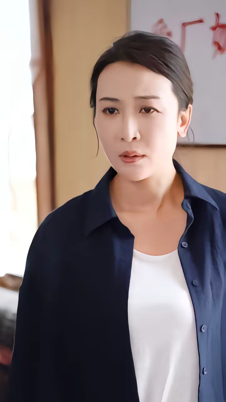 《舞后回村惊艳全场》剧照