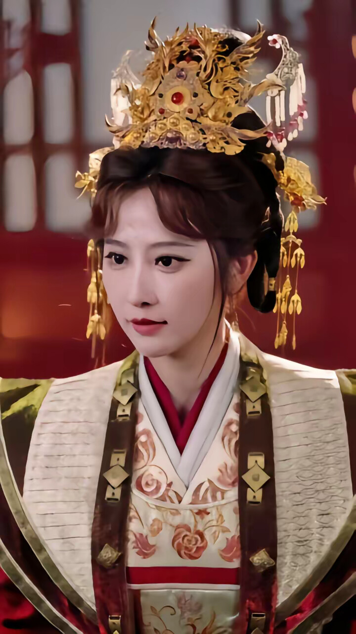 《长生面首，女帝求我复合》剧照