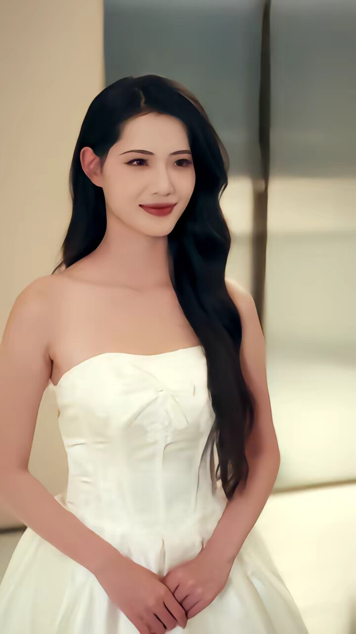 《开局假孕穿书，我靠嘴炮保命》剧照