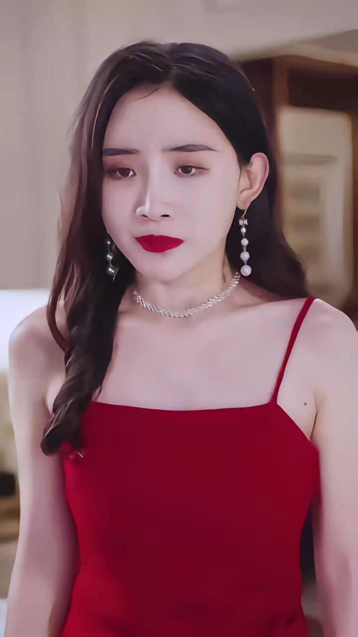 《傅总的替嫁娇妻竟是真千金》剧照