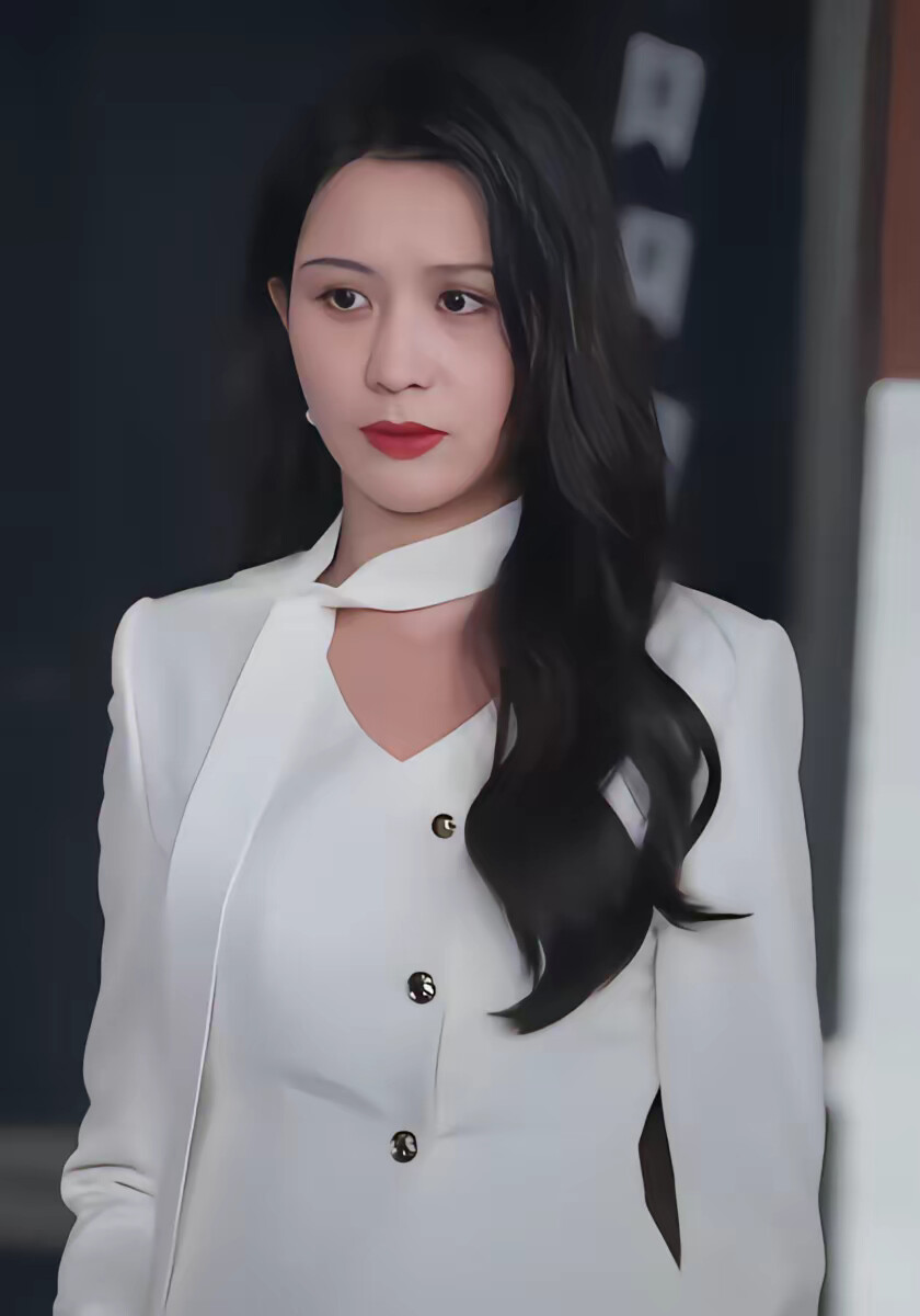 《高手下山娶个BOSS当老婆》剧照