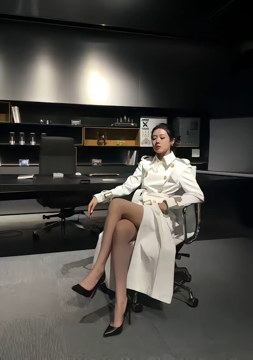 《姿本星心动》剧照