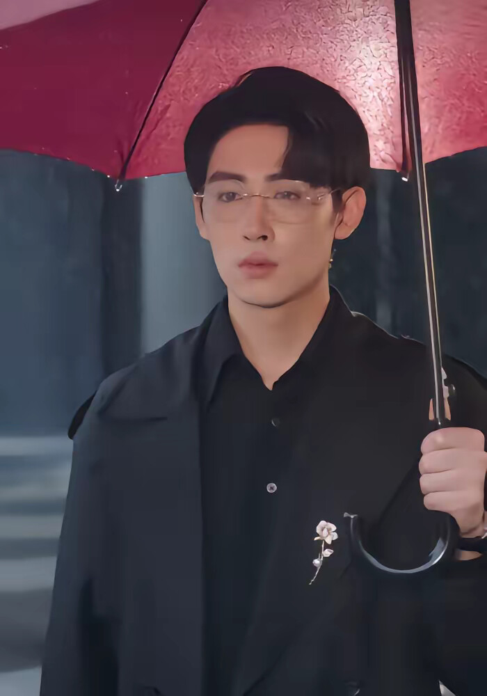 《暗十年天光》剧照