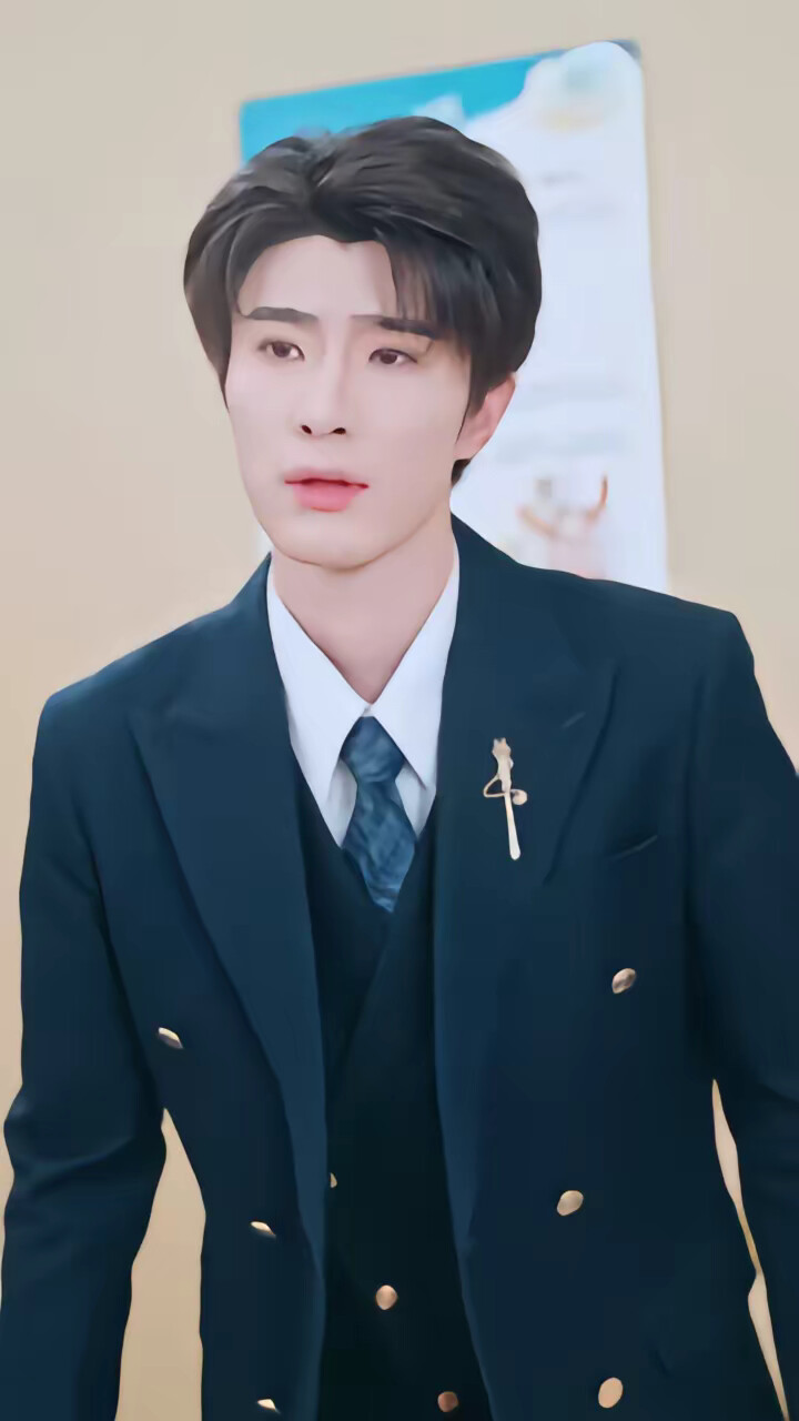 《萌宝来袭：未来老公竟是竹马上司》剧照