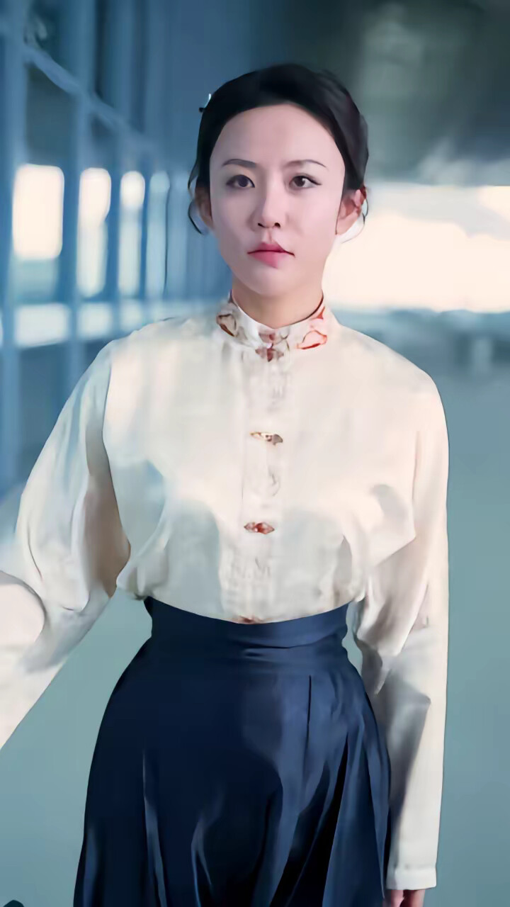 《破产后我不再低调》剧照