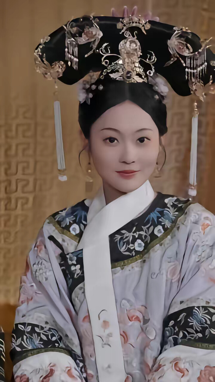 《我靠偷听皇上心声母仪天下》剧照