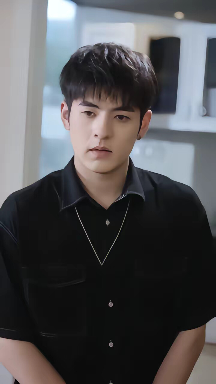 《假面女主她以身入局》剧照