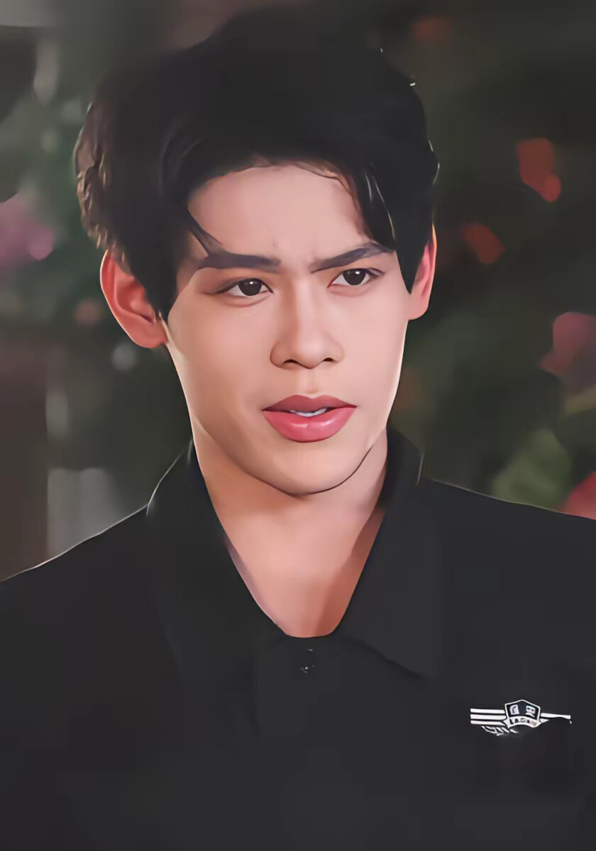 《逆袭，从签到神级姐姐开始》剧照