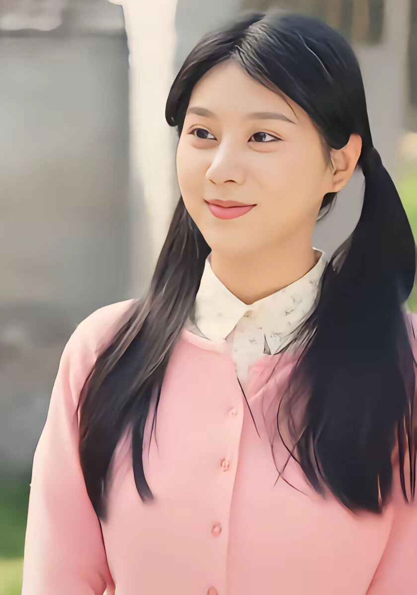 《睁眼七零退伍糙汉独宠我》剧照