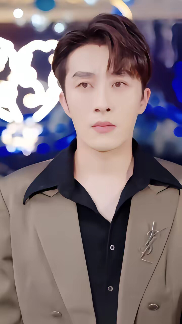 《闪婚总裁：娶一送二》剧照