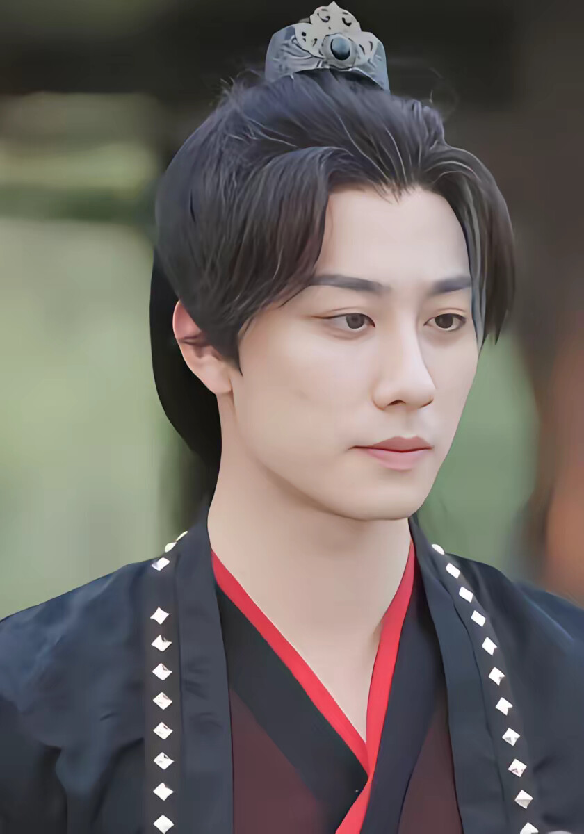 《带着超市回古代，农娘带崽致富忙》剧照