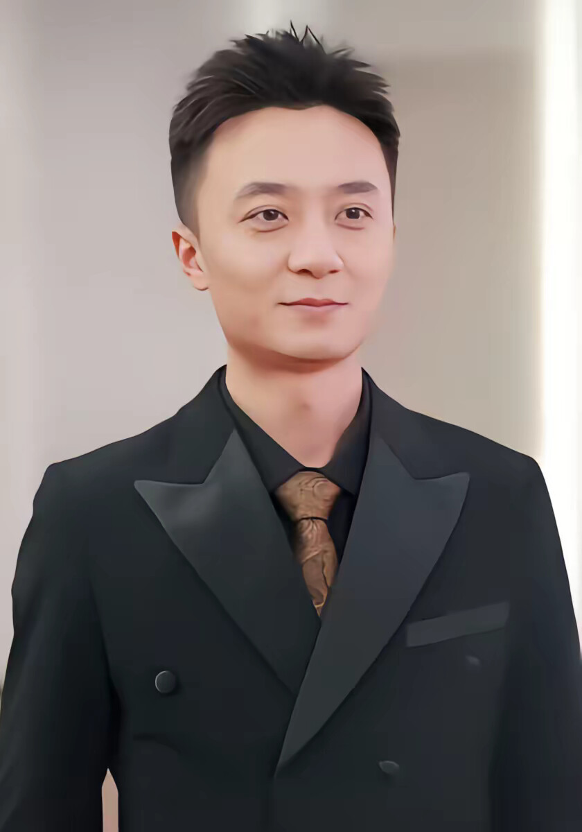 《兢兢业业当替补，却成了顶级猎手》剧照