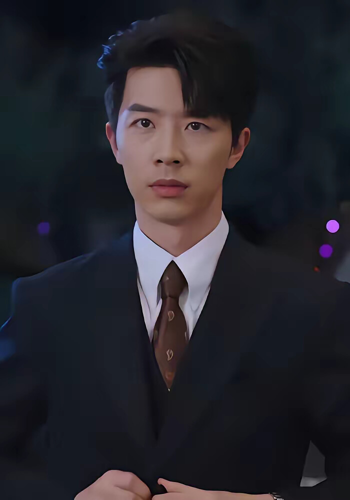 《月是玫瑰沉沦时》剧照