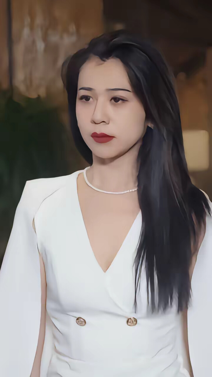 《离婚后她捅破天》剧照