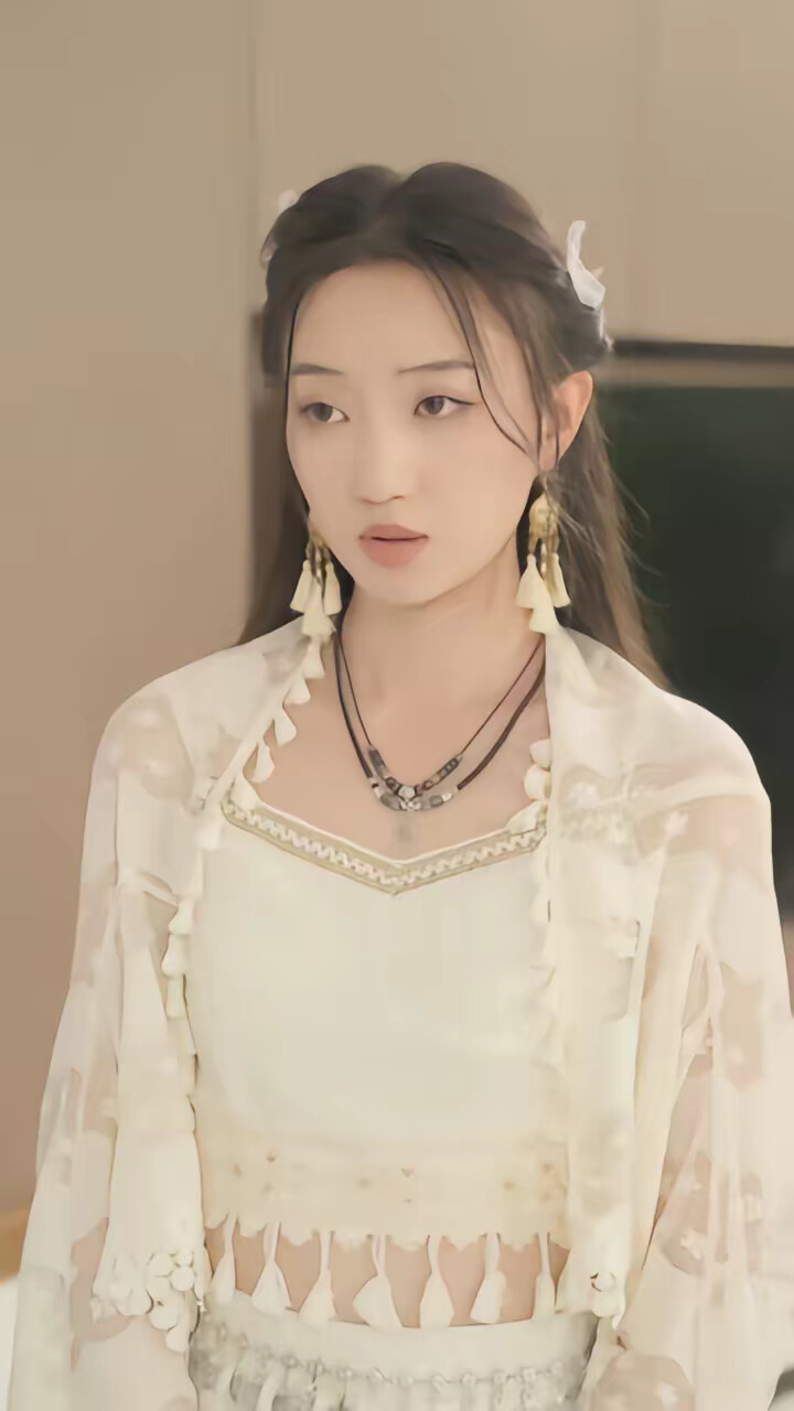 《假千金又作妖仙尊老祖她当场渡劫》剧照