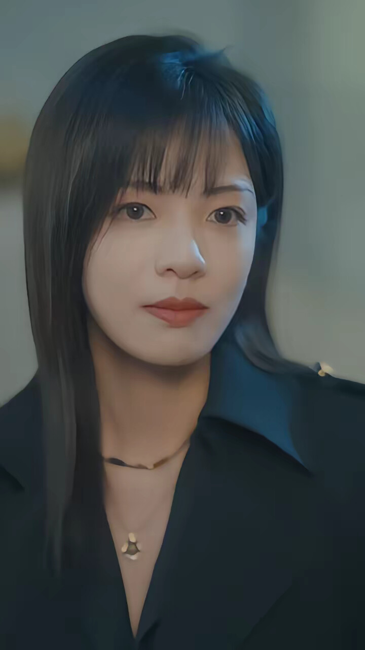 《她似艳阳》剧照