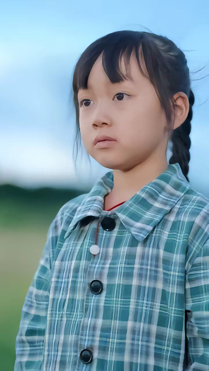 《福宝护坠我攒钱七零小崽不认命》剧照