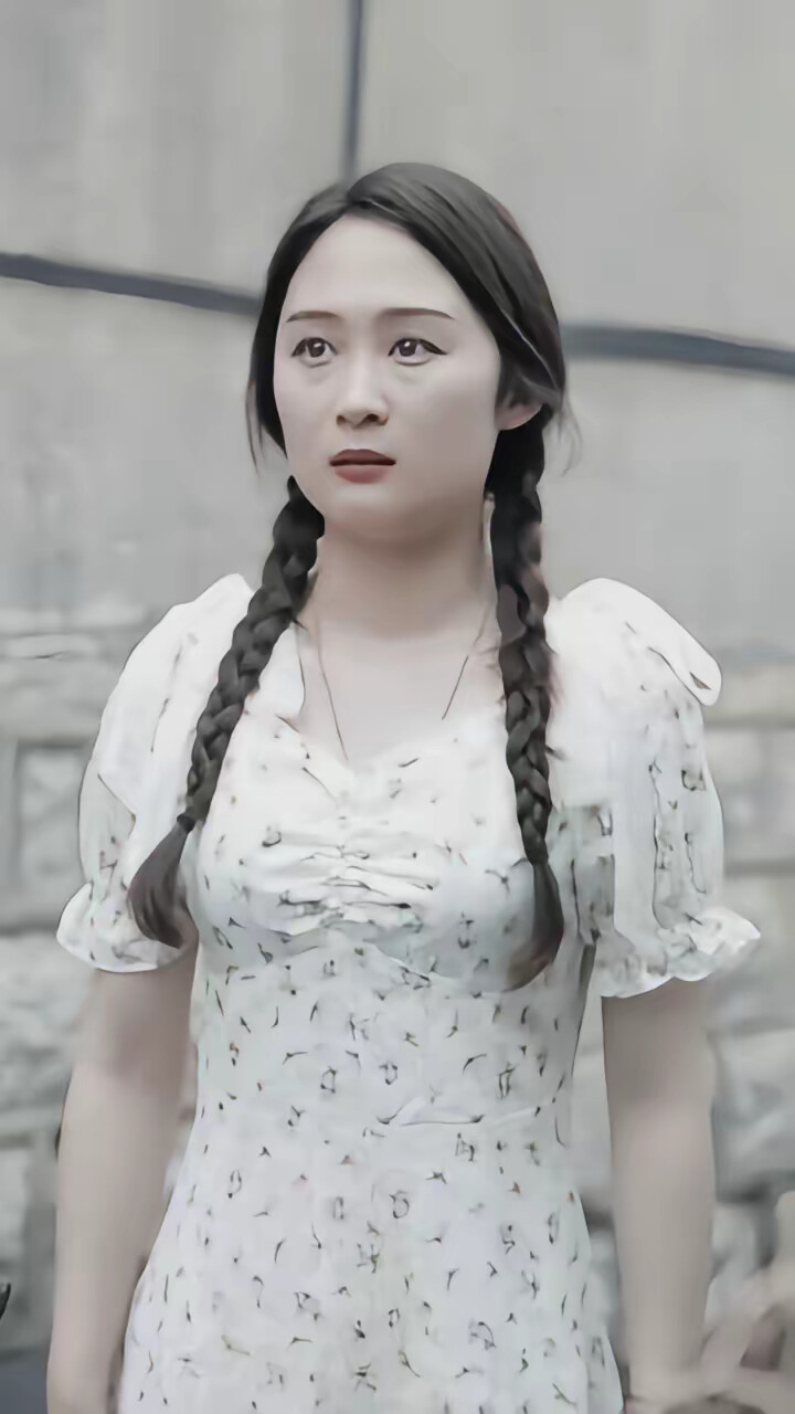 《当头月，不及一盏灯》剧照