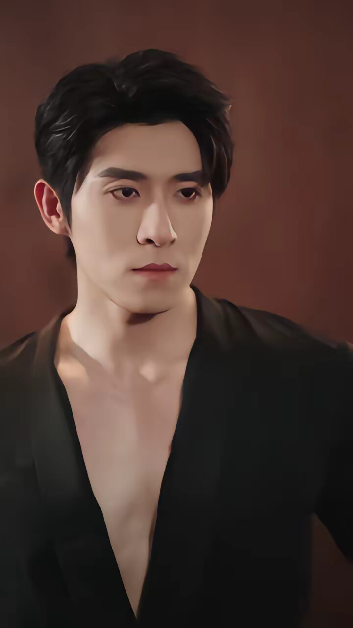 《他偏要勉强》剧照