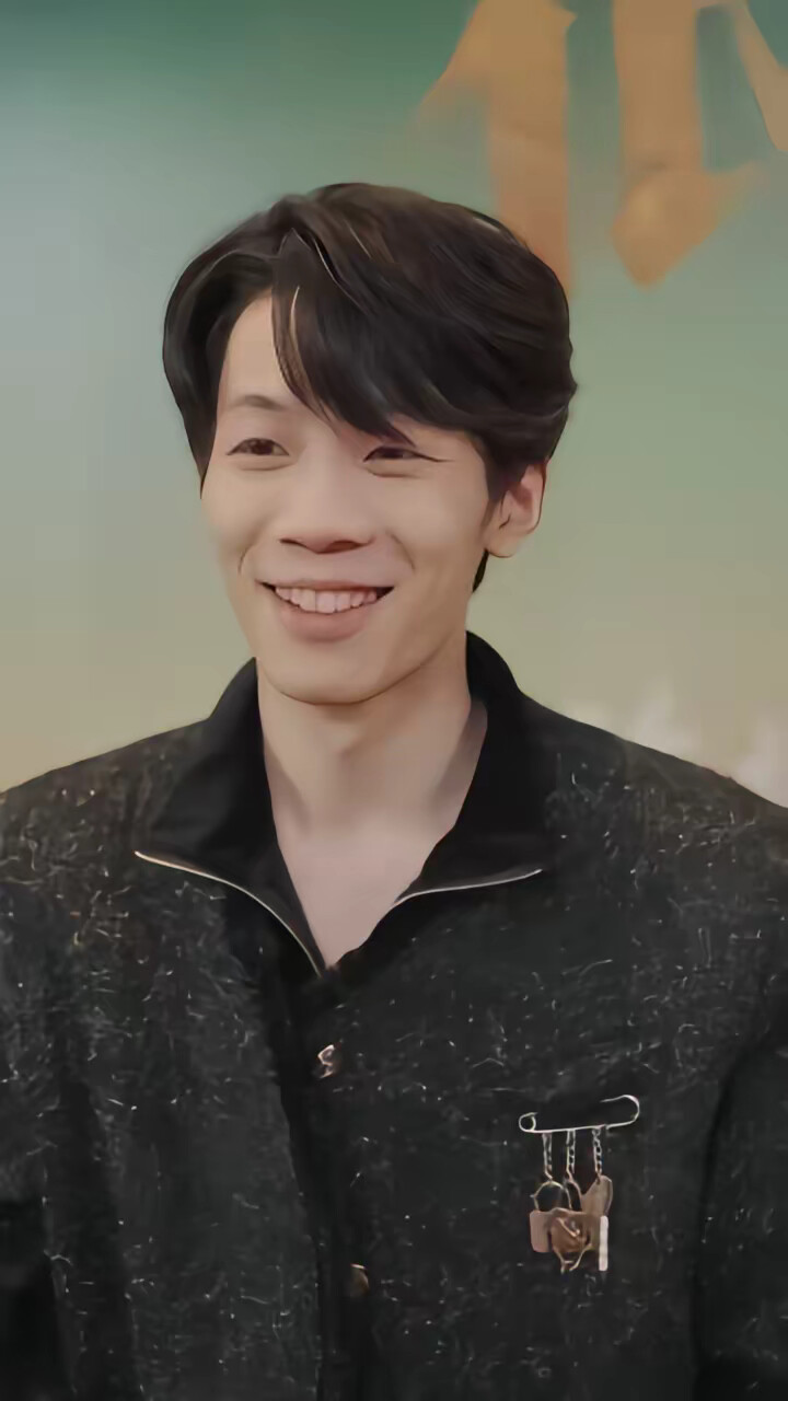 《顶流女星非要嫁我》剧照