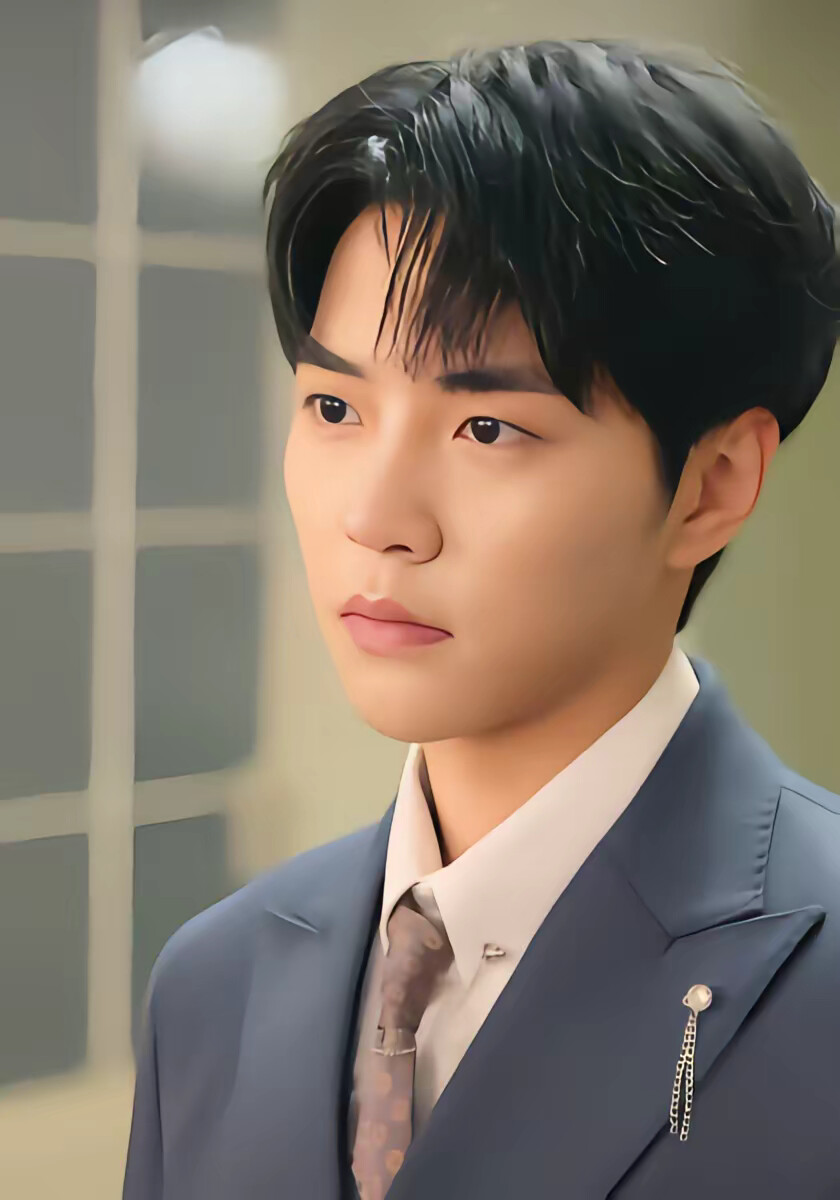 《她的炙热牢笼》剧照