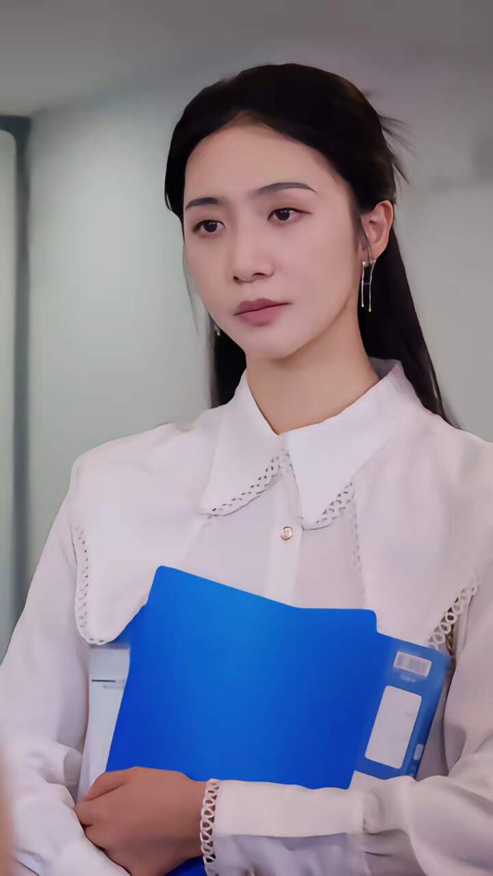 《实习生竟是千金大小姐》剧照